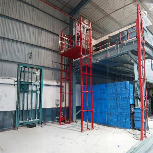 Hydraulic Goods Lift
